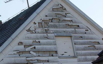 Top 5 Signs Your Roof or Siding Needs Attention Before It Costs You More